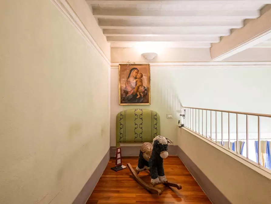 Immagine 43 di Appartamento in vendita  a Pisa