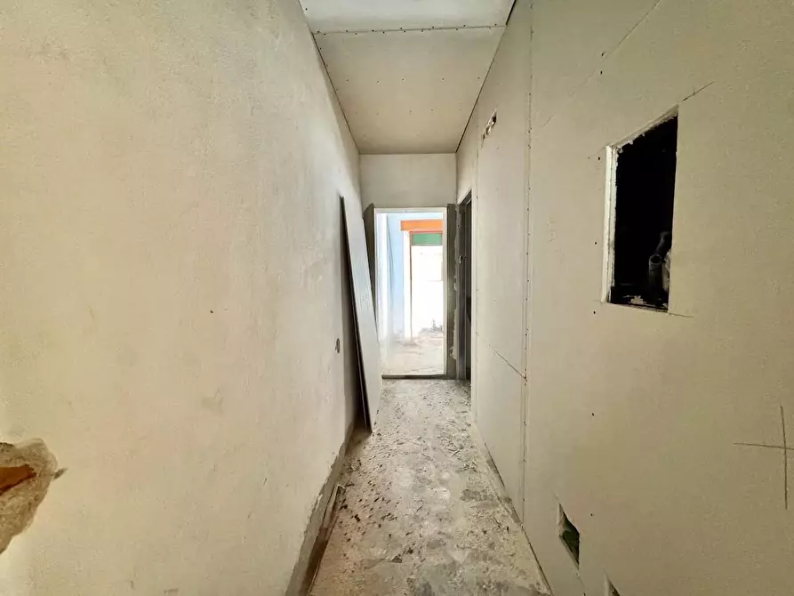 Immagine 7 di Appartamento in vendita  a Pisa
