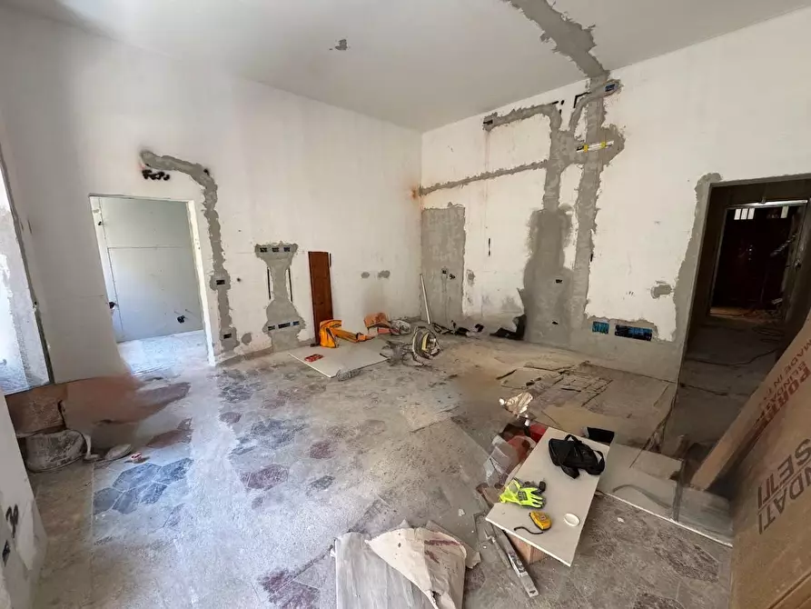 Immagine 5 di Appartamento in vendita  a Pisa