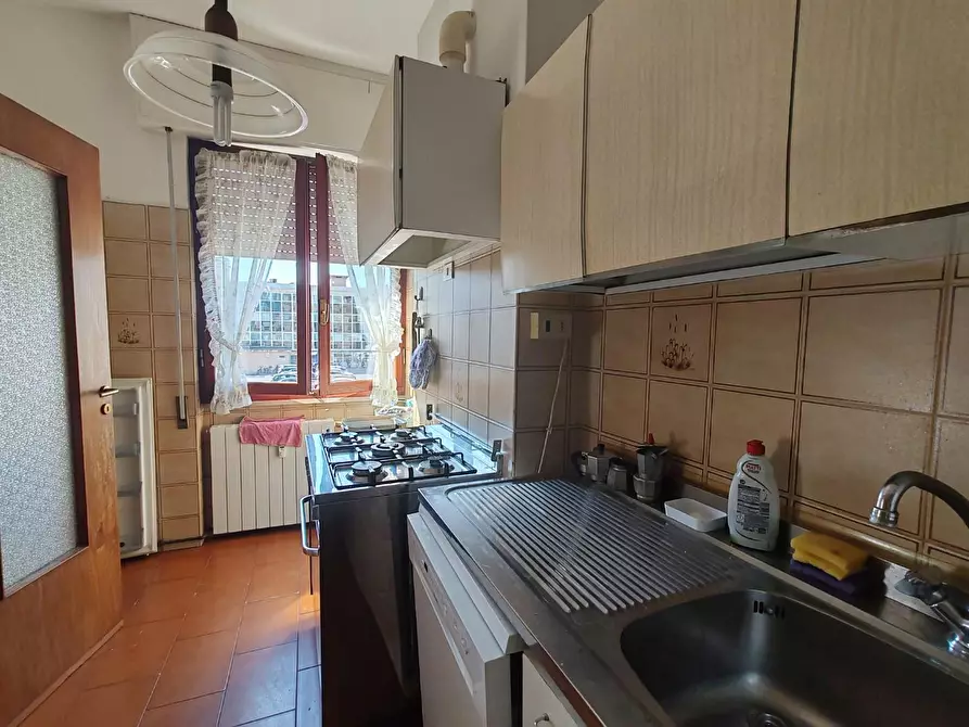 Immagine 8 di Appartamento in vendita  a Massa