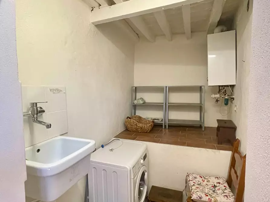 Immagine 9 di Appartamento in affitto  a Pisa