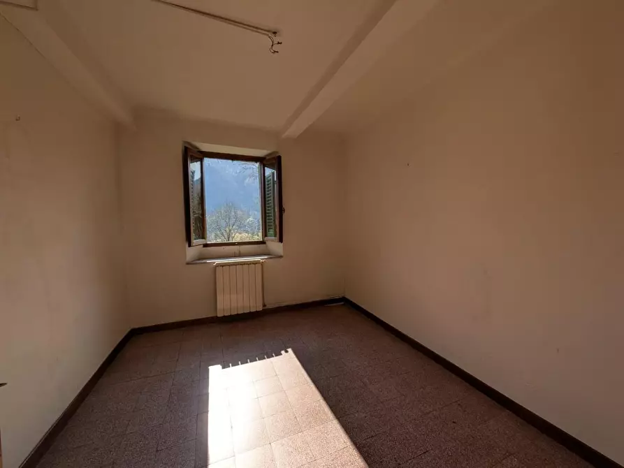 Immagine 29 di Terratetto in vendita  a Bagni Di Lucca