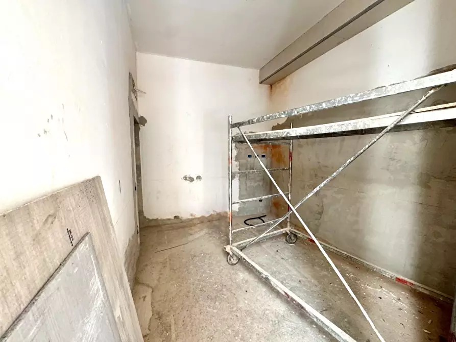 Immagine 16 di Appartamento in vendita  a Pisa