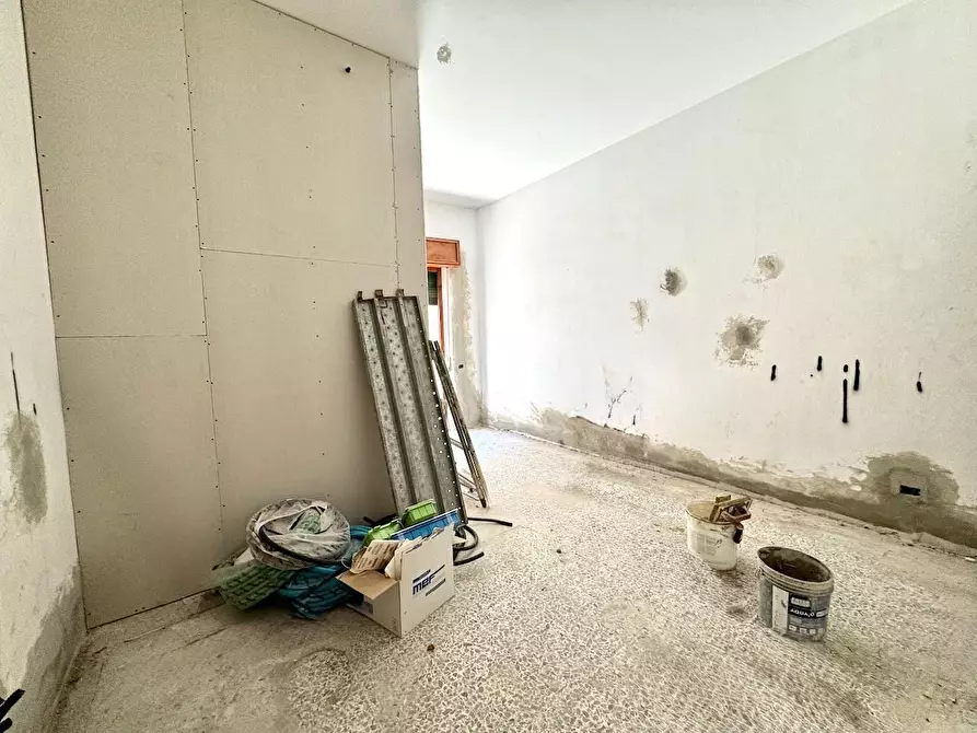 Immagine 11 di Appartamento in vendita  a Pisa
