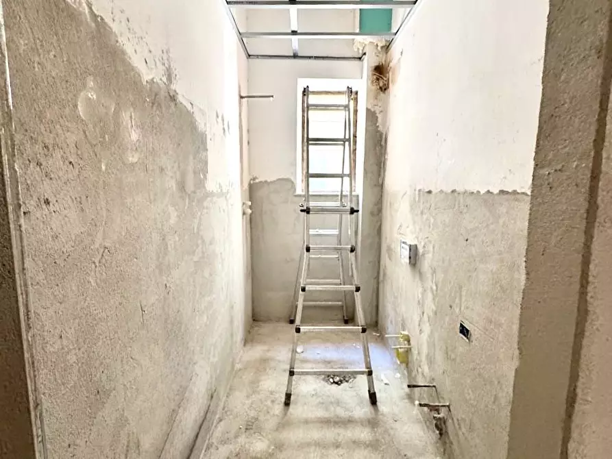 Immagine 18 di Appartamento in vendita  a Pisa