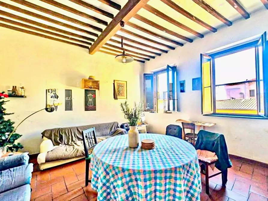Immagine 1 di Appartamento in vendita  a Pisa
