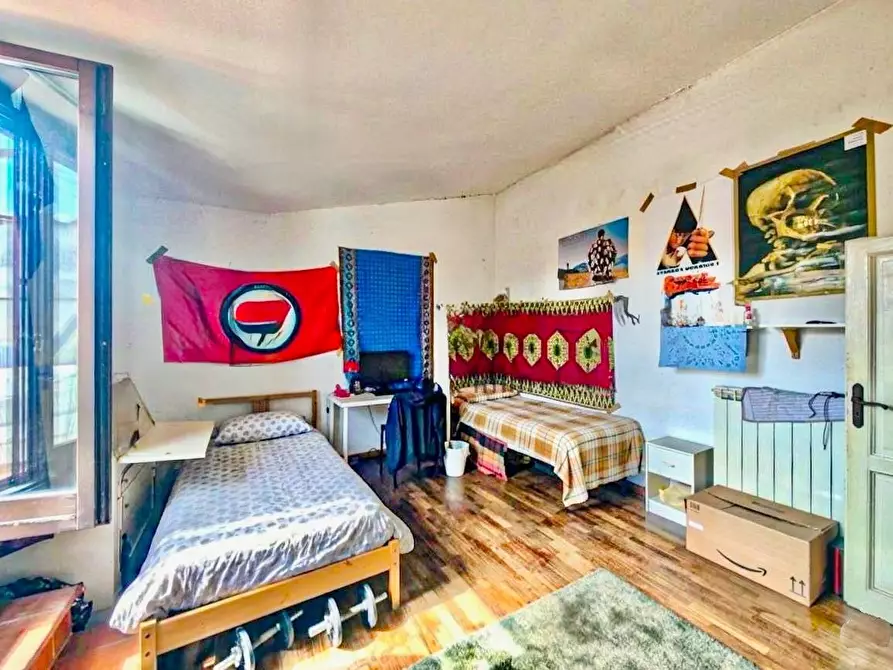 Immagine 4 di Appartamento in vendita  a Pisa