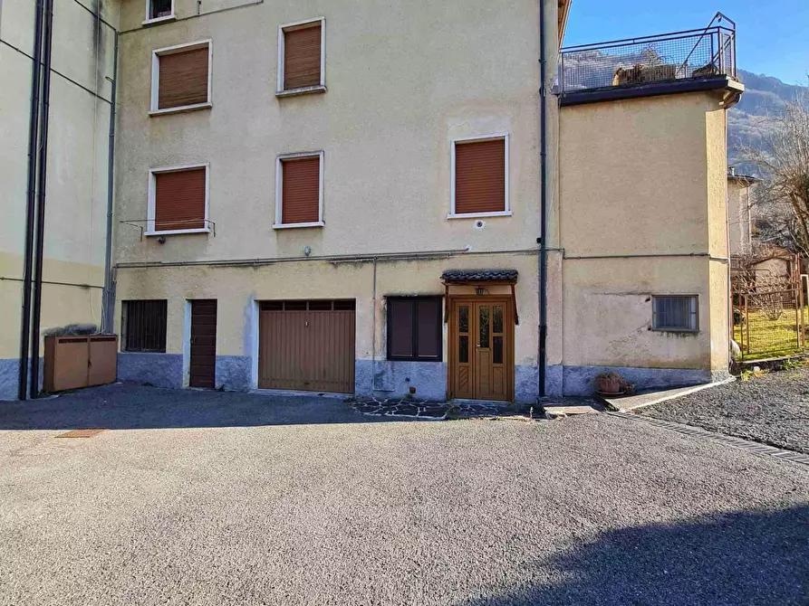 Immagine 3 di Appartamento in vendita  a Serina