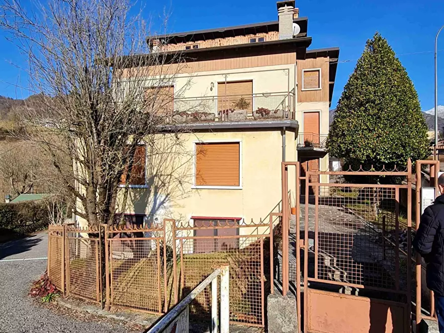 Immagine 4 di Appartamento in vendita  a Serina