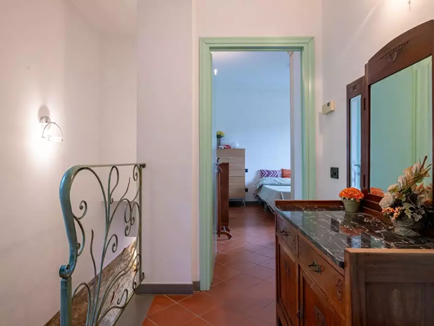 Immagine 27 di Rustico / casale in vendita  a Vicopisano