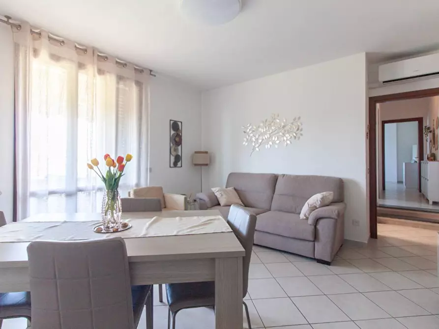 Immagine 4 di Appartamento in vendita  a Cascina