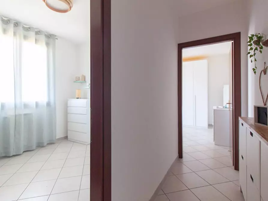 Immagine 17 di Appartamento in vendita  a Cascina