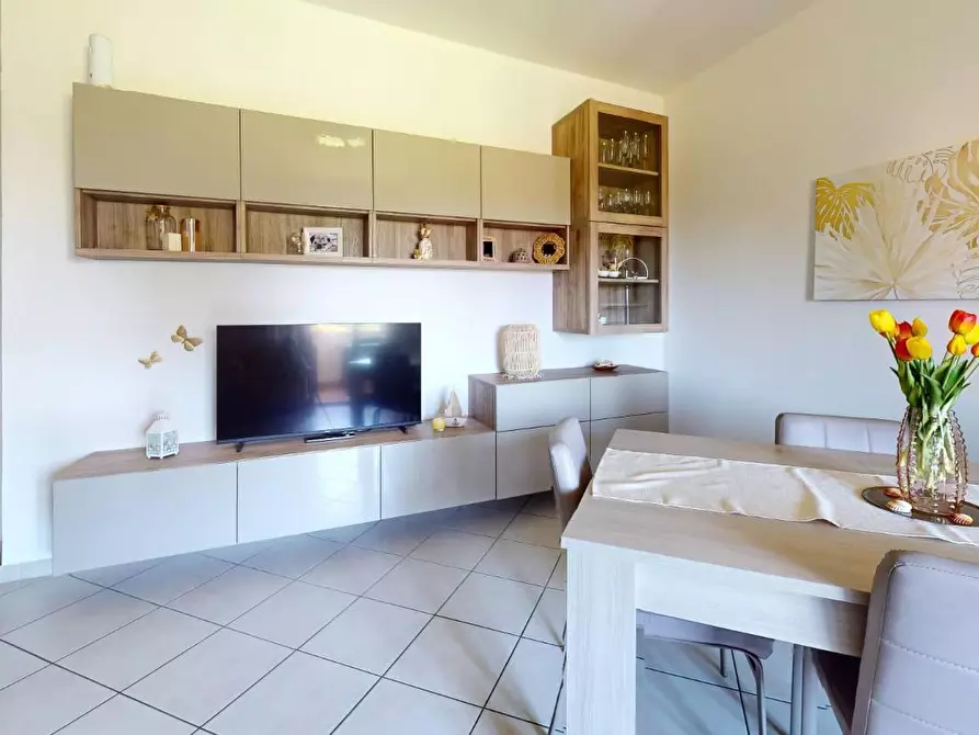 Immagine 10 di Appartamento in vendita  a Cascina