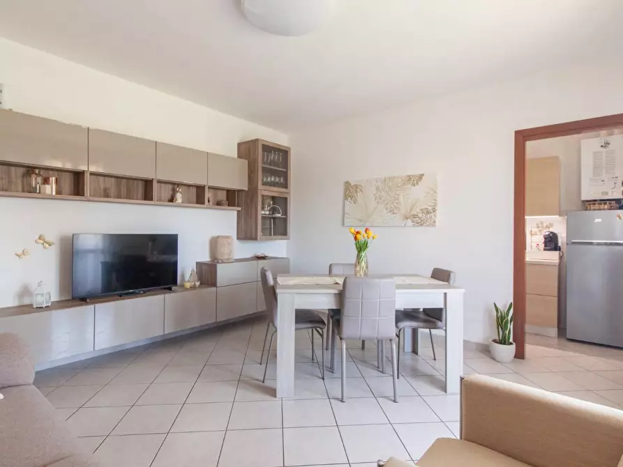 Immagine 11 di Appartamento in vendita  a Cascina