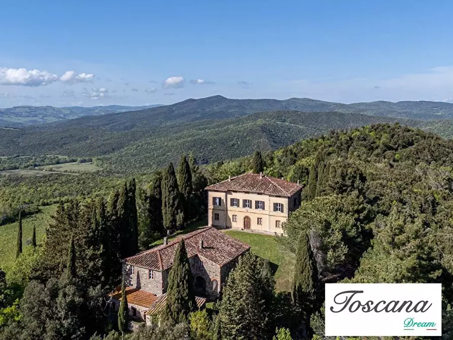 Immagine 1 di Villa in vendita  a Pomarance