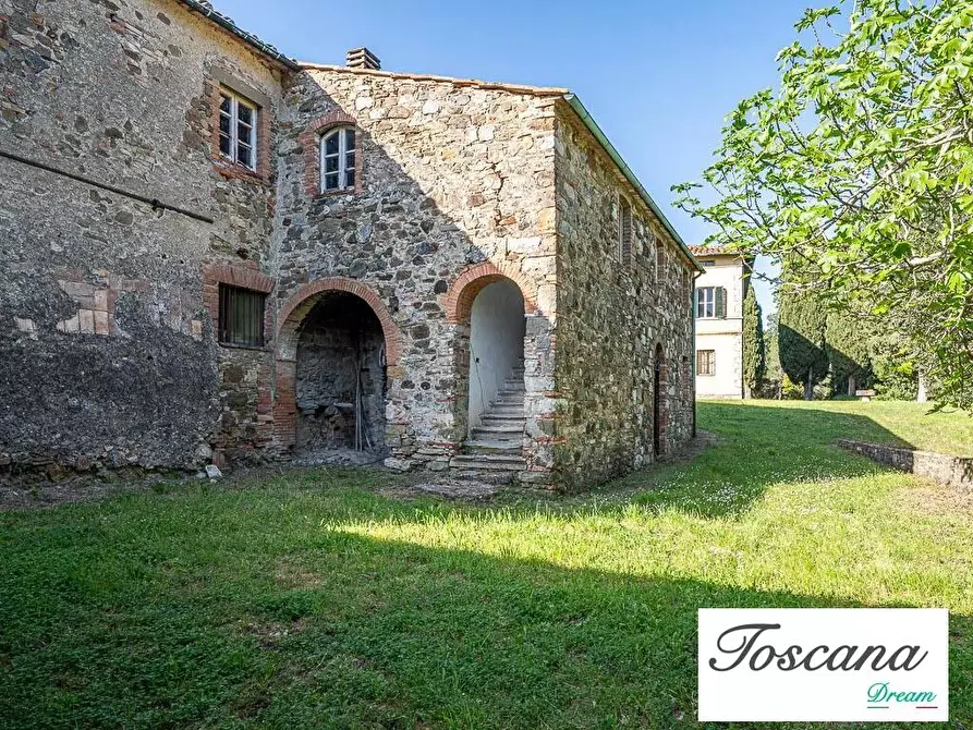 Immagine 38 di Villa in vendita  a Pomarance