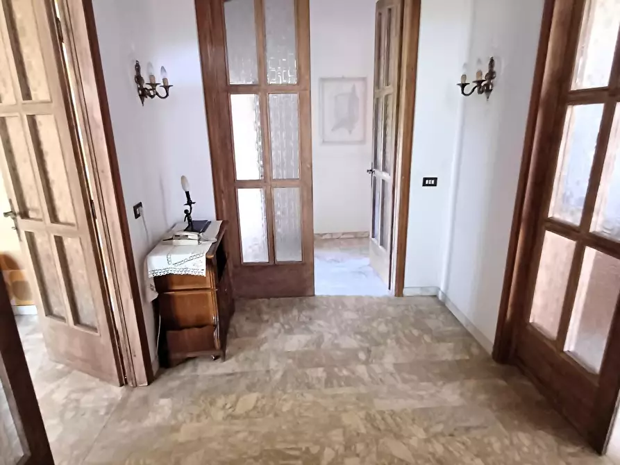 Immagine 9 di Villa in vendita  a Empoli