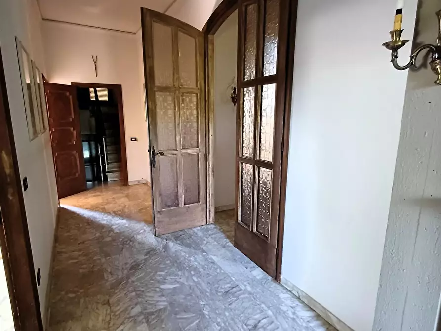 Immagine 10 di Villa in vendita  a Empoli