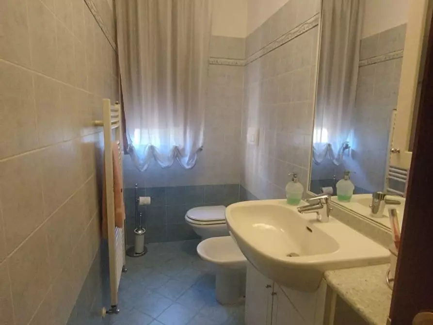 Immagine 9 di Appartamento in vendita  a Pisa