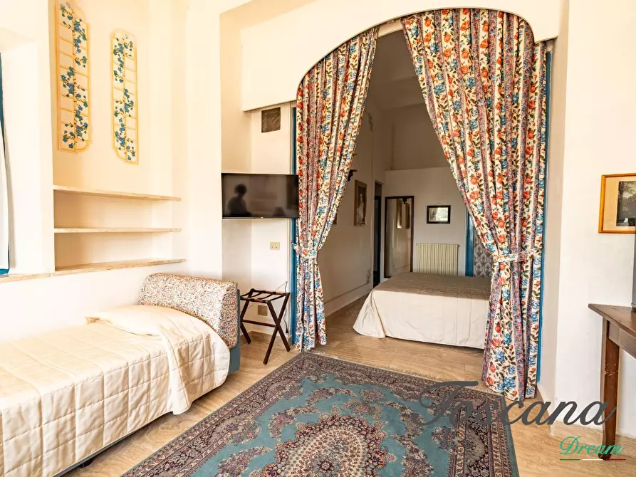 Immagine 31 di Villa in vendita  a Manciano