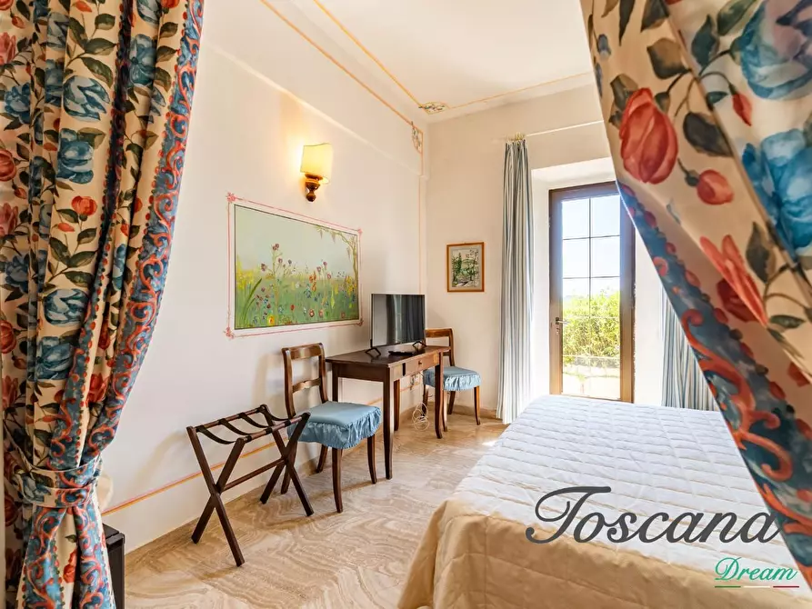Immagine 83 di Villa in vendita  a Manciano