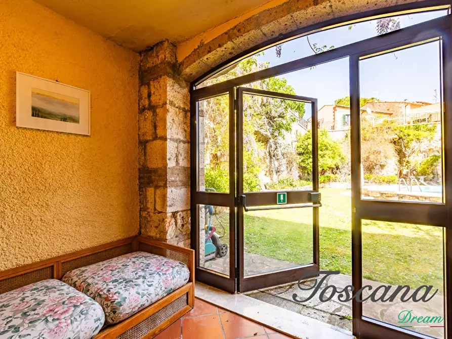 Immagine 56 di Villa in vendita  a Manciano