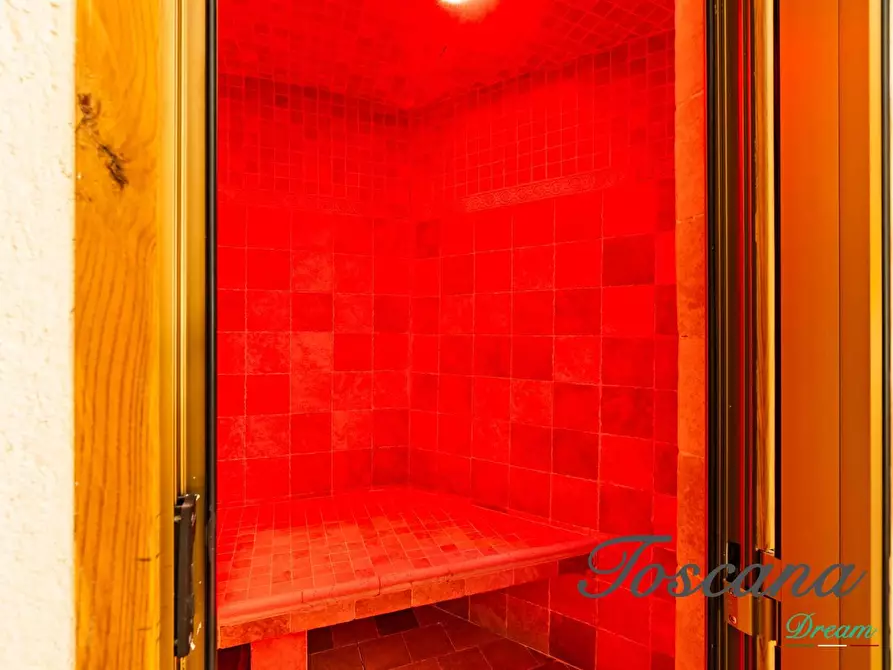 Immagine 55 di Villa in vendita  a Manciano