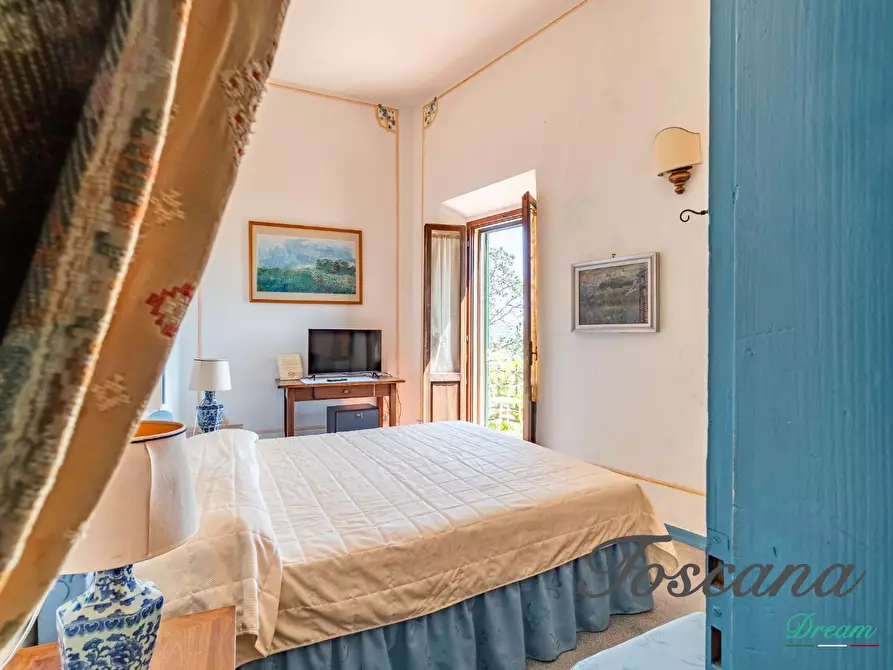 Immagine 75 di Villa in vendita  a Manciano
