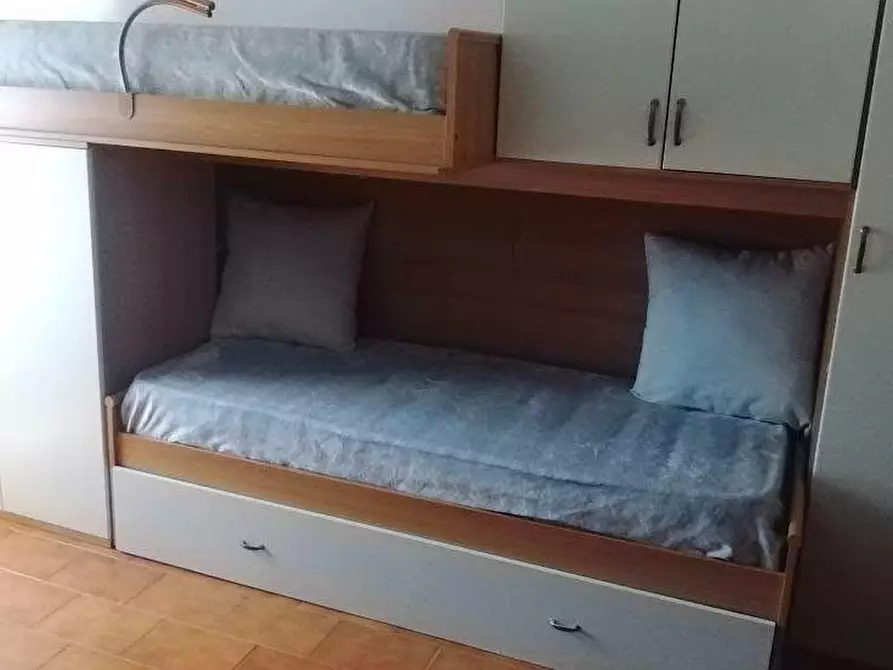 Immagine 15 di Appartamento in vendita  a Massa