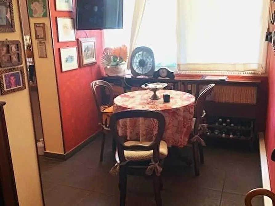 Immagine 3 di Appartamento in vendita  a Montecatini Terme