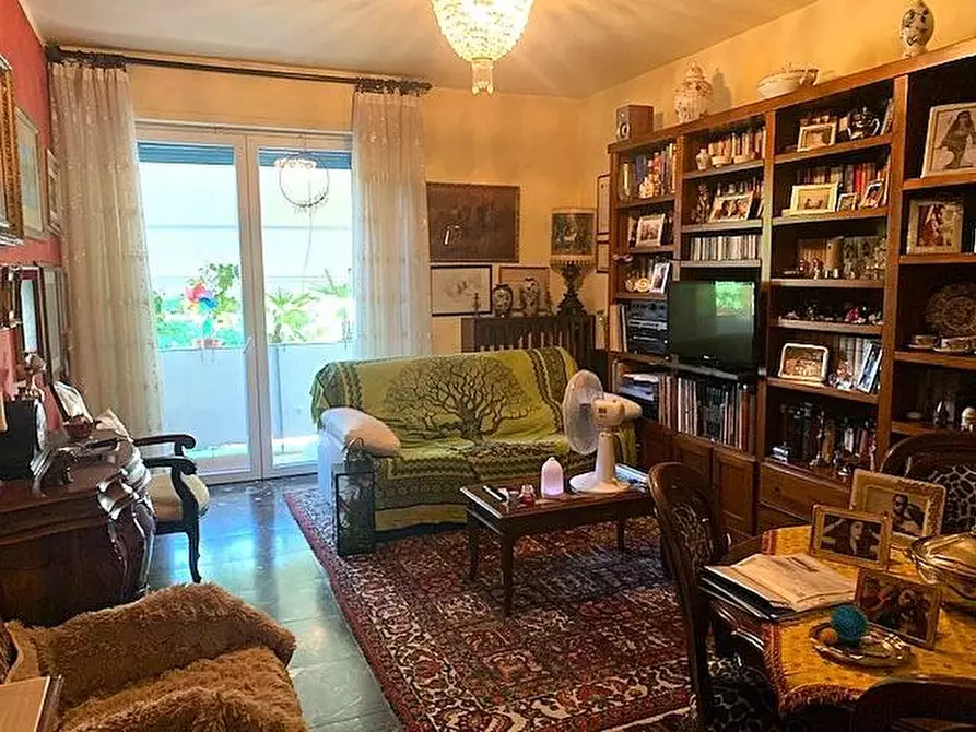 Immagine 1 di Appartamento in vendita  a Montecatini Terme