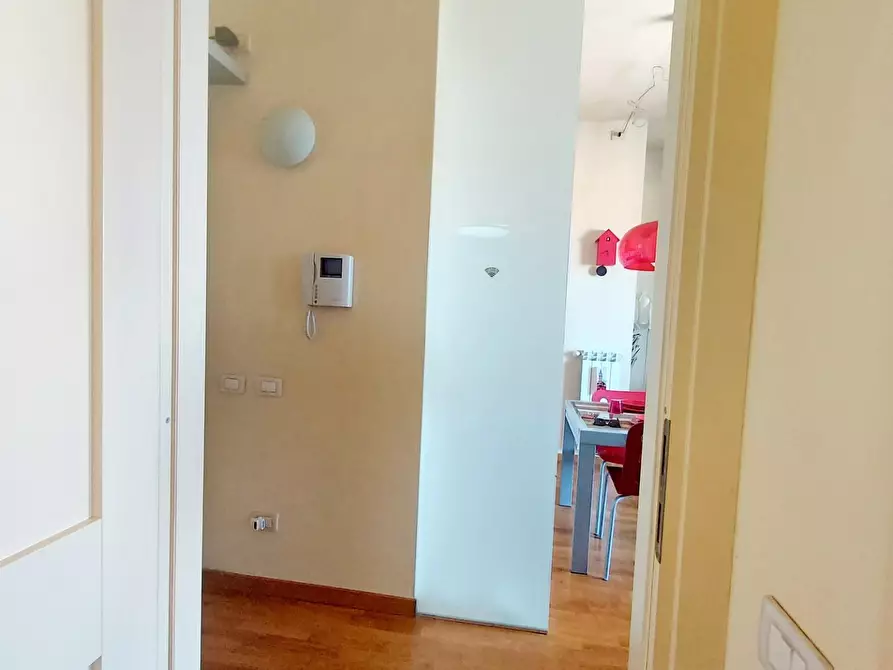Immagine 22 di Appartamento in vendita  a Lucca