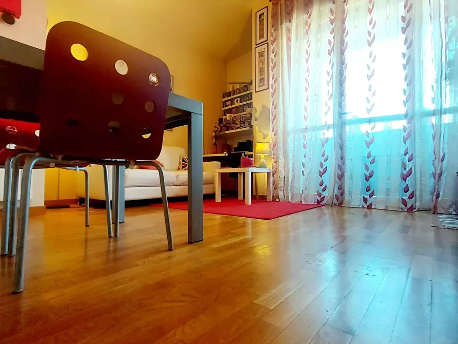 Immagine 9 di Appartamento in vendita  a Lucca