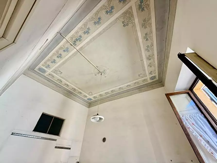 Immagine 32 di Appartamento in vendita  a Siena