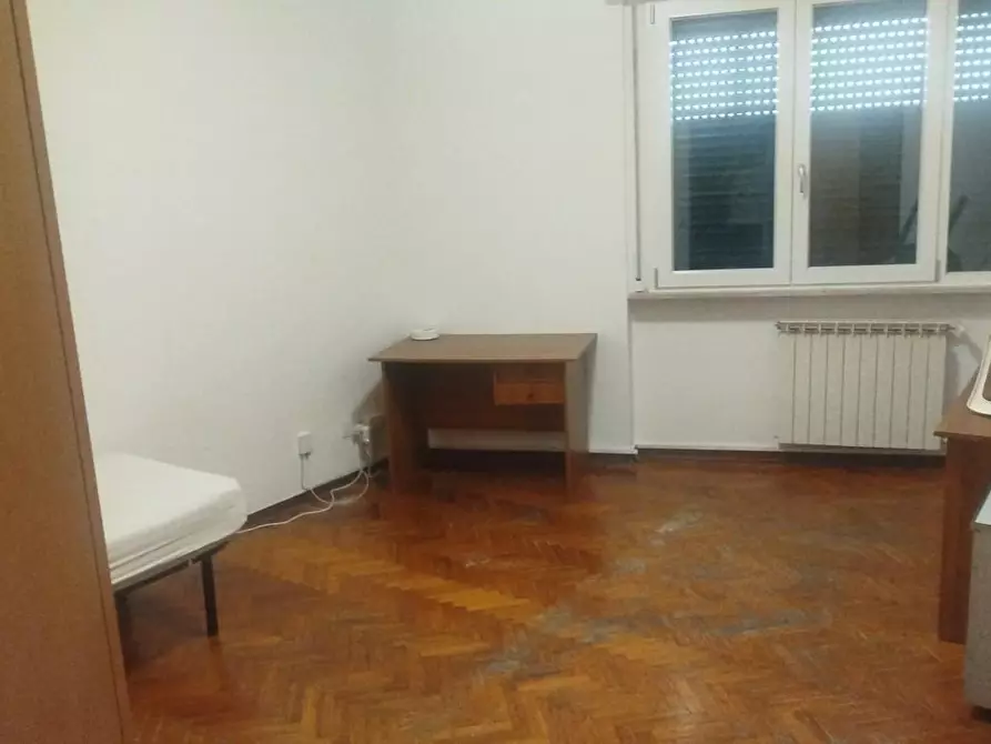 Immagine 2 di Appartamento in affitto  a Pisa