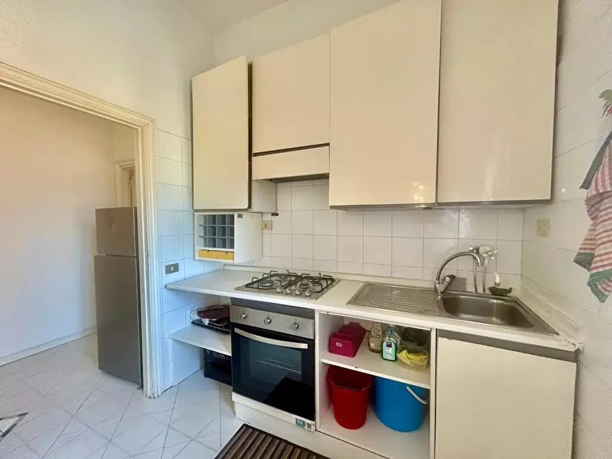 Immagine 6 di Appartamento in vendita  a Siena