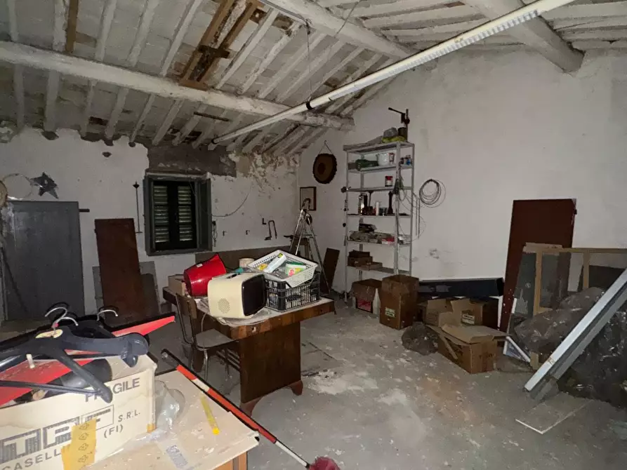 Immagine 37 di Villetta a schiera in vendita  a Larciano