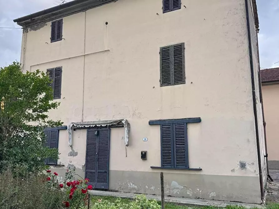 Immagine 38 di Villetta a schiera in vendita  a Larciano