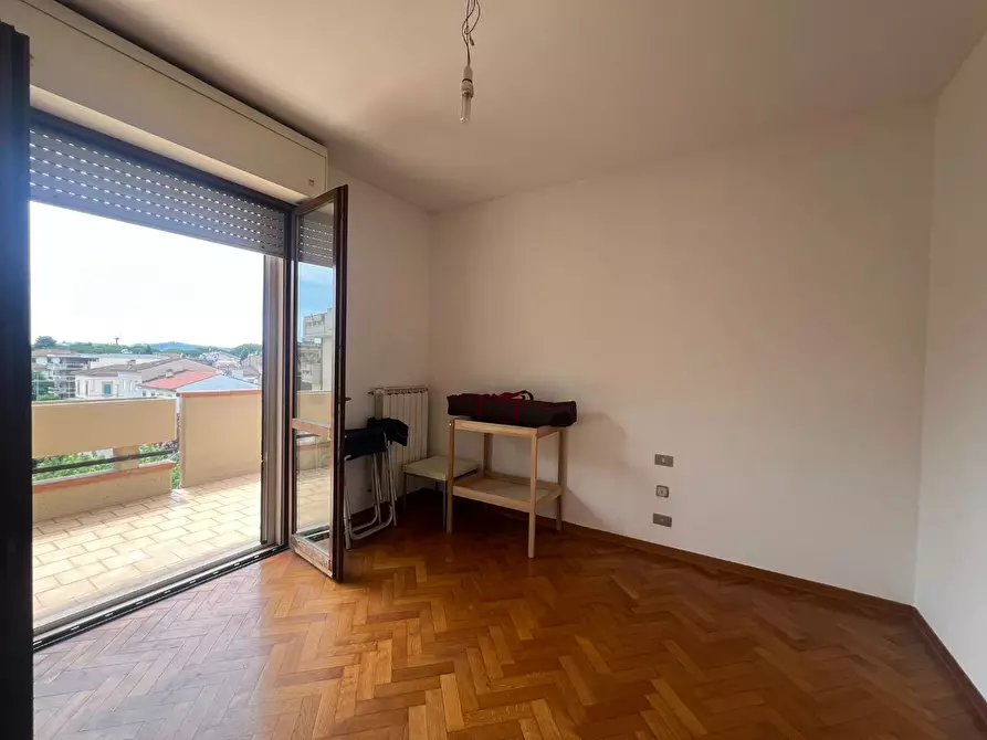 Immagine 15 di Appartamento in vendita  a Empoli