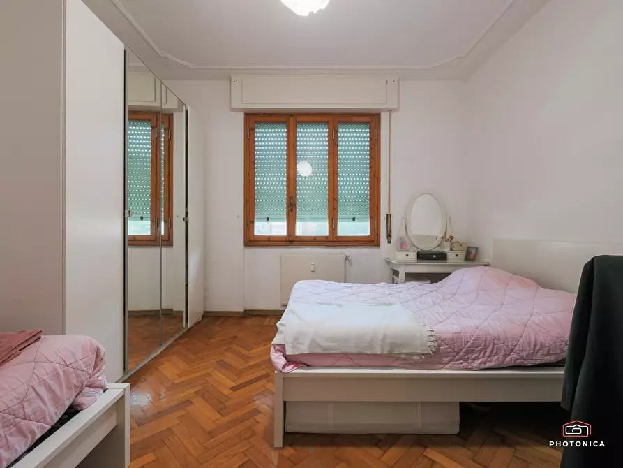 Immagine 24 di Appartamento in vendita  a Livorno