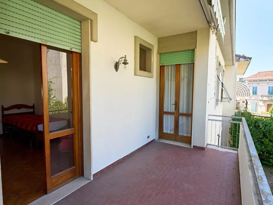 Immagine 16 di Appartamento in vendita  a Fucecchio