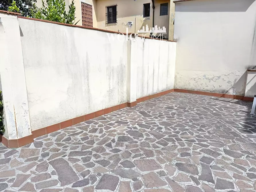 Immagine 16 di Appartamento in vendita  a Campi Bisenzio