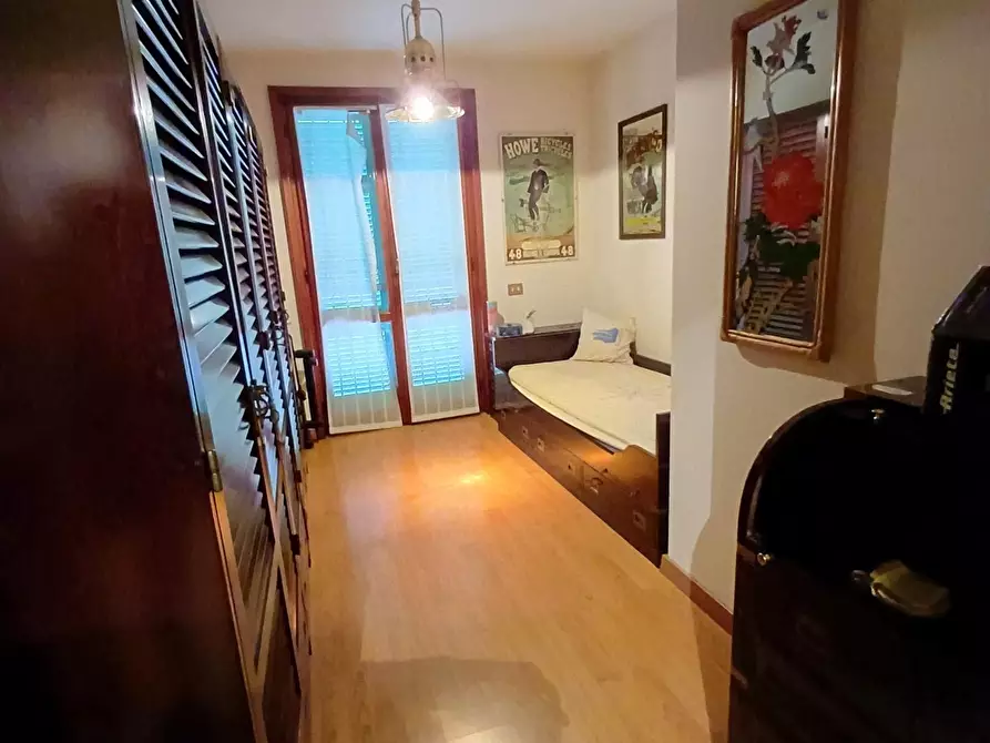 Immagine 17 di Villa in vendita  a Empoli