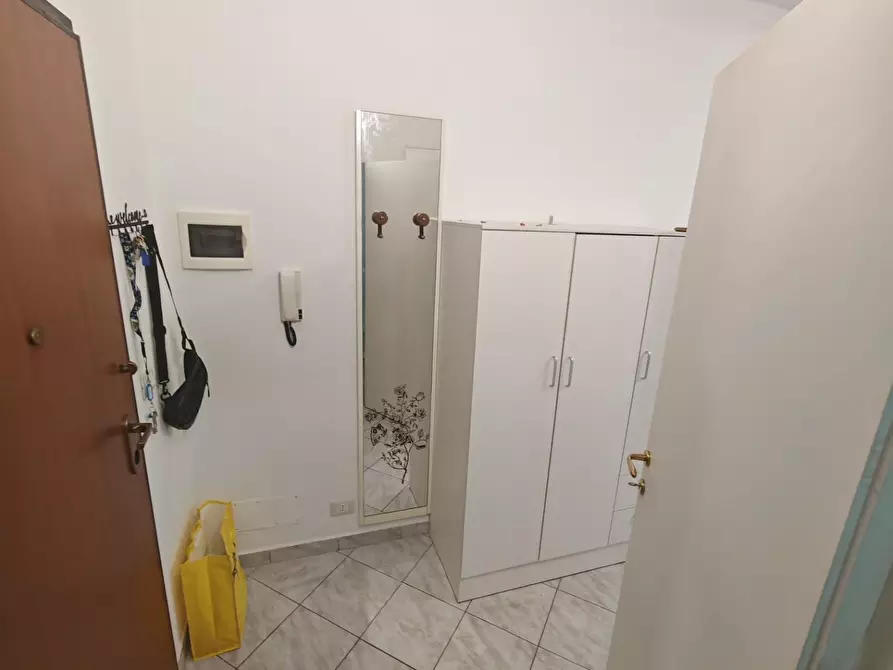 Immagine 15 di Appartamento in affitto  a Carrara
