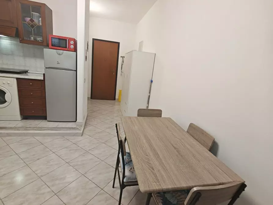 Immagine 18 di Appartamento in affitto  a Carrara