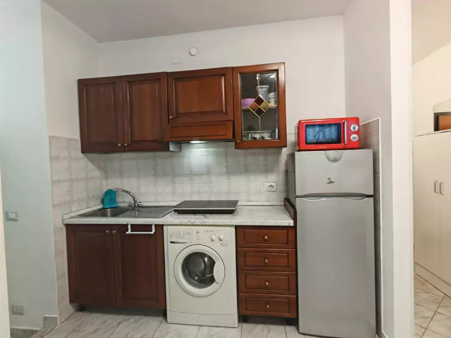 Immagine 22 di Appartamento in affitto  a Carrara