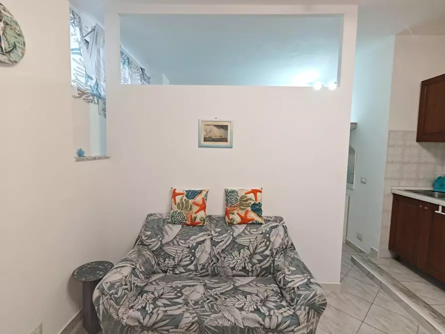 Immagine 23 di Appartamento in affitto  a Carrara