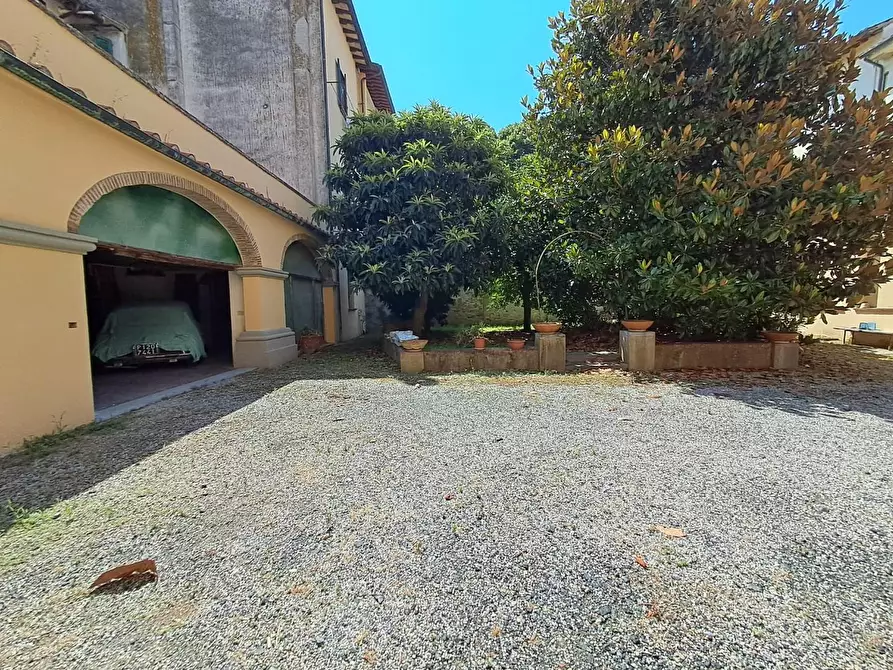Immagine 8 di Magazzino in vendita  a Santa Croce Sull'arno