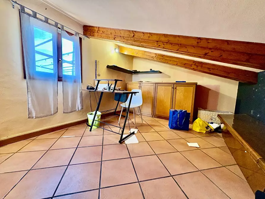 Immagine 35 di Appartamento in vendita  a Santa Croce Sull'arno