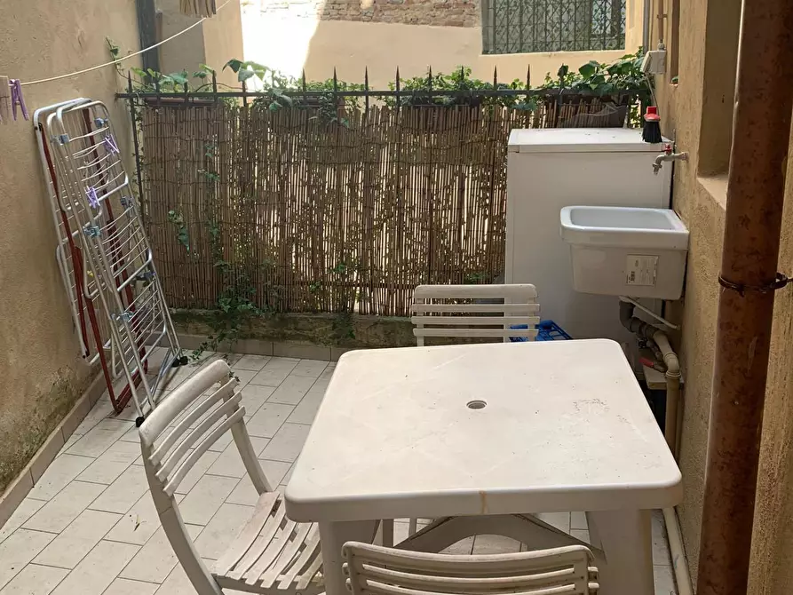 Immagine 22 di Appartamento in vendita  a Siena